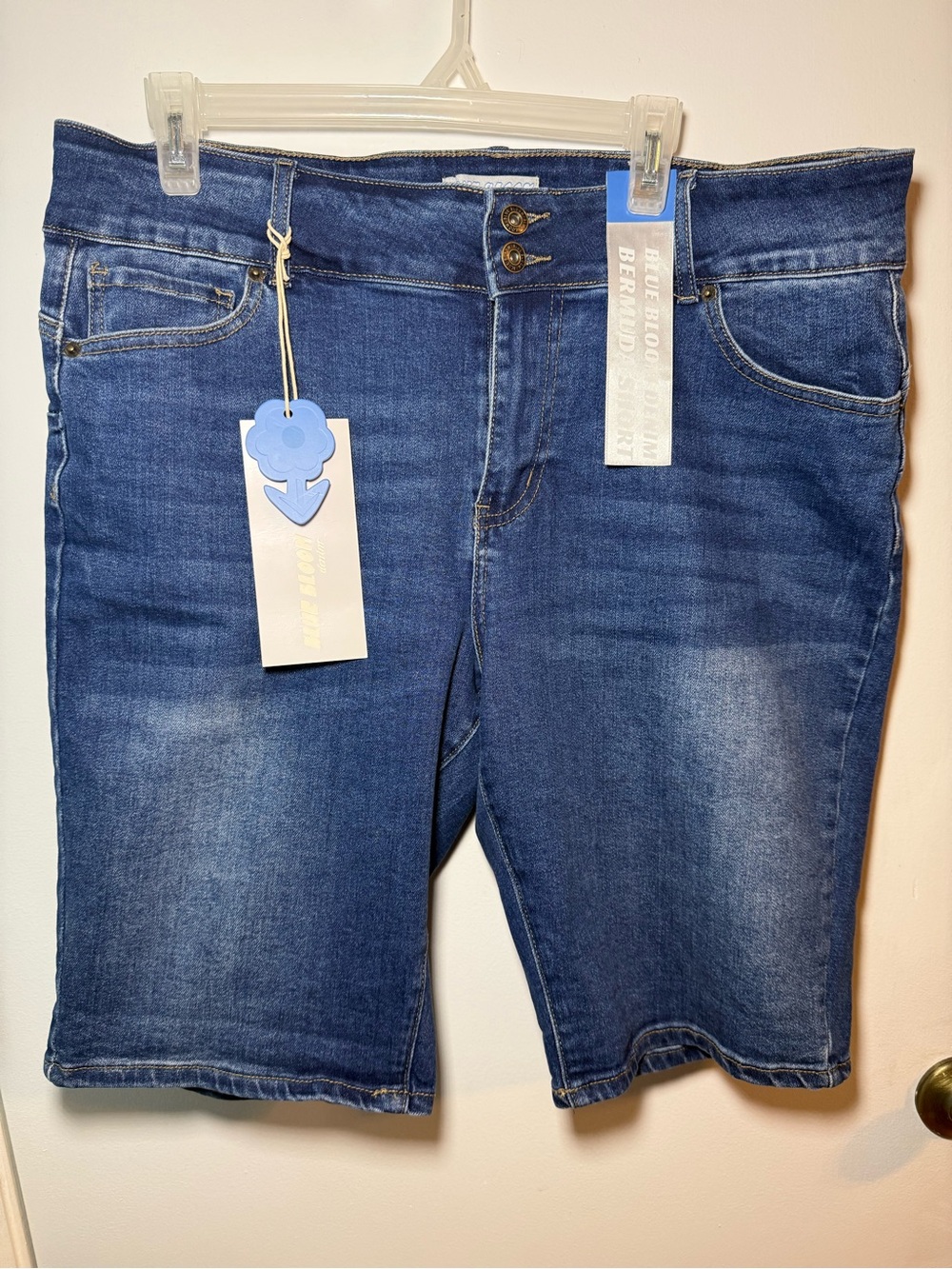 Blue Bloom Denim Bermuda Shorts — Size 16 New with tags!